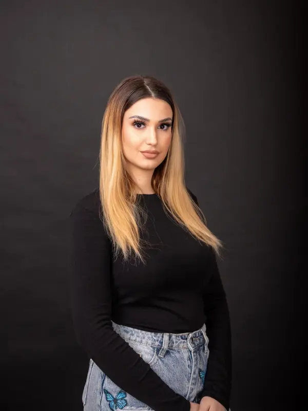 Claudia Dumitru - Administrative Officer at HBRD Investments