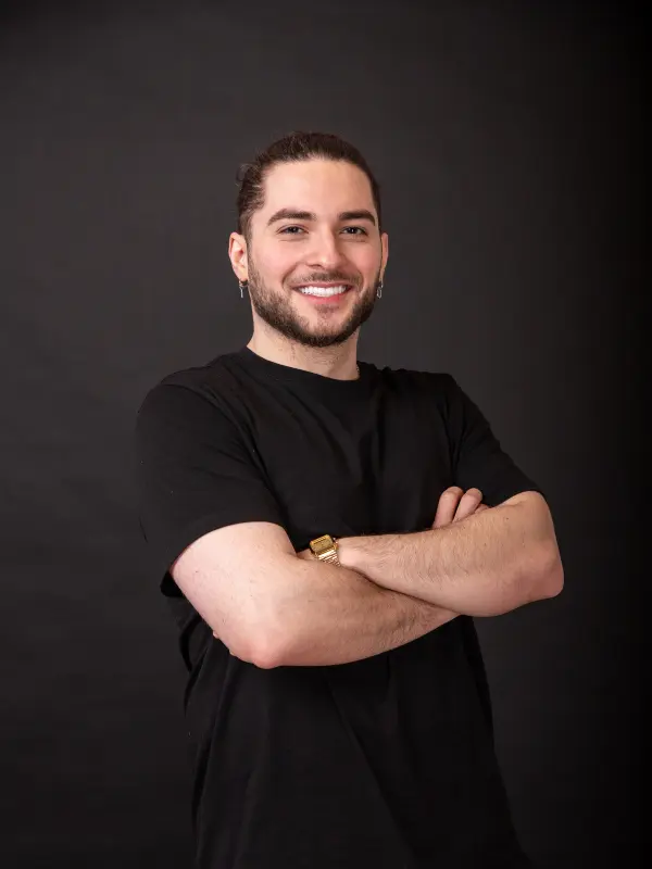Dragos Dumitrescu - Investor Relations Manager at HBRD Investments
